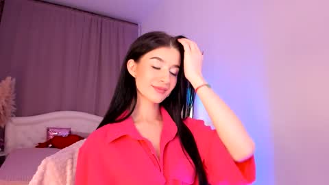 Snapshot of laura_coy chatting on 10-01-25, 07:42 Laura online show from 10-01-25, 07:42