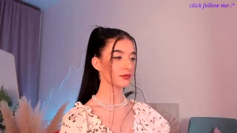 Laura online show from 08-05-26, 08:22