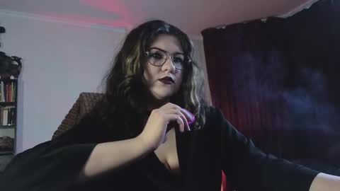 Snapshot of laura_karamazov chatting on 12-03-25, 10:57 Miss Laura online show from 12-03-25, 10:57