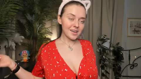Snapshot of laura_mutti chatting on 05-20-26, 04:46 Samantha online show from 05-20-26, 04:46