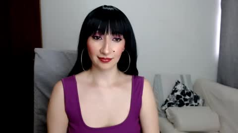 Snapshot of laura_pervert_ chatting on 05-02-26, 10:26 Laura online show from 05-02-26, 10:26