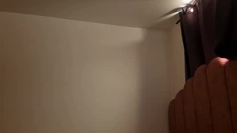 LAURA SOE online show from 01-16-26, 12:42