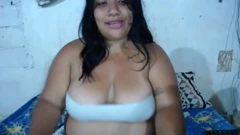 Snapshot of laura_sofia23 chatting on 04-01-26, 03:40 laura_sofia23 online show from 04-01-26, 03:40
