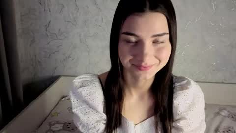 Laura online show from 03-18-26, 12:30