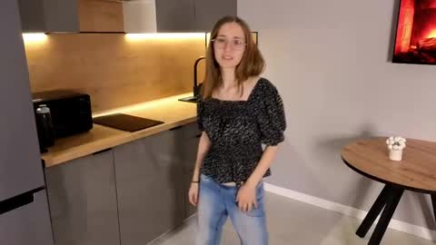 May online show from 05-06-26, 02:55
