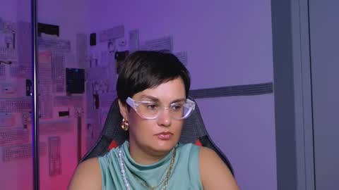 Snapshot of lauradavidsons chatting on 09-13-25, 09:53 lauradavidsons online show from 09-13-25, 09:53