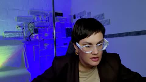 Snapshot of lauradavidsons chatting on 09-17-25, 12:18 lauradavidsons online show from 09-17-25, 12:18