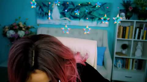 Snapshot of lauradavidsons chatting on 10-02-25, 06:59 lauradavidsons online show from 10-02-25, 06:59