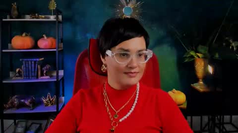 Snapshot of lauradavidsons chatting on 10-31-25, 05:36 lauradavidsons online show from 10-31-25, 05:36