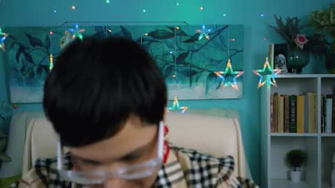 Snapshot of lauradavidsons chatting on 11-05-25, 05:57 lauradavidsons online show from 11-05-25, 05:57