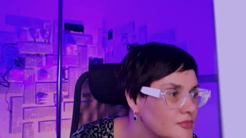 Snapshot of lauradavidsons chatting on 11-07-25, 06:41 lauradavidsons online show from 11-07-25, 06:41