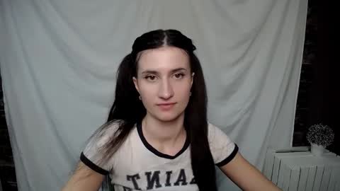 Laura online show from 02-17-25, 11:44