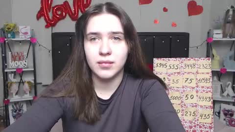 LauraHlot online show from 03-01-25, 09:15