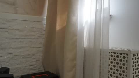 LauraJinx online show from 03-11-25, 08:30