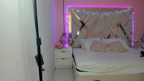 Snapshot of lauraklark chatting on 02-02-26, 08:07 laura online show from 02-02-26, 08:07