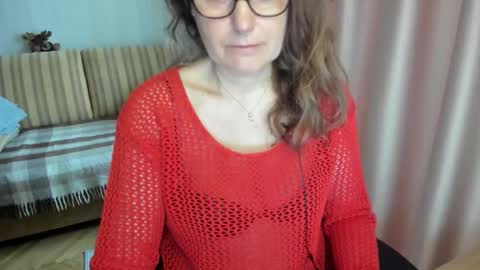 Lauraoven1 online show from 03-25-26, 07:03