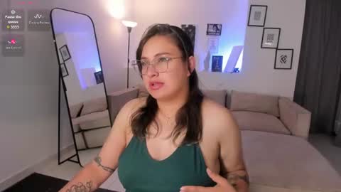 laureen_se online show from 07-09-26, 05:22