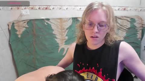 Snapshot of laureles6667 chatting on 03-11-26, 08:42 Laures666 online show from 03-11-26, 08:42