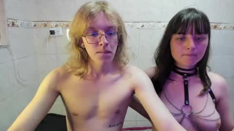 Snapshot of laureles6667 chatting on 07-15-26, 06:07 Laures666 online show from 07-15-26, 06:07
