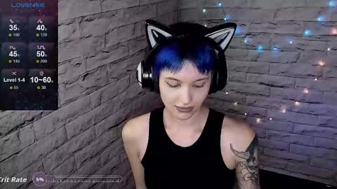 Snapshot of lauren_raquel chatting on 11-06-25, 05:58 Eva online show from 11-06-25, 05:58