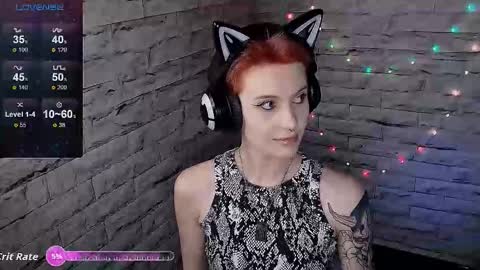 Snapshot of lauren_raquel chatting on 12-14-25, 12:21 Eva online show from 12-14-25, 12:21