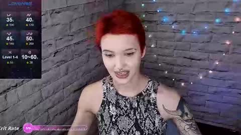 Snapshot of lauren_raquel chatting on 01-11-26, 02:33 Eva online show from 01-11-26, 02:33