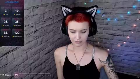 Snapshot of lauren_raquel chatting on 01-15-26, 05:38 Eva online show from 01-15-26, 05:38