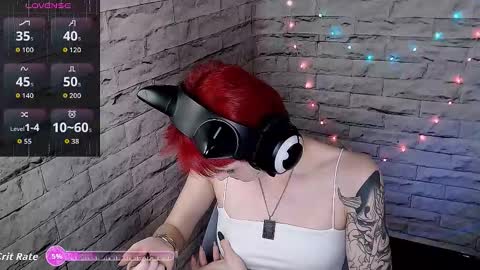 Snapshot of lauren_raquel chatting on 02-20-26, 12:27 Eva online show from 02-20-26, 12:27