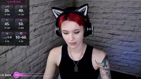 Snapshot of lauren_raquel chatting on 03-05-26, 06:26 Eva online show from 03-05-26, 06:26