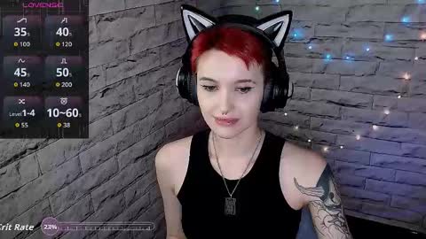 Snapshot of lauren_raquel chatting on 03-11-26, 02:56 Eva online show from 03-11-26, 02:56