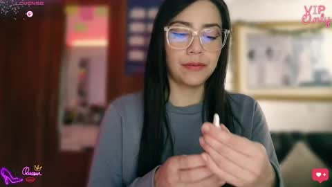 Lauren online show from 04-05-26, 08:44