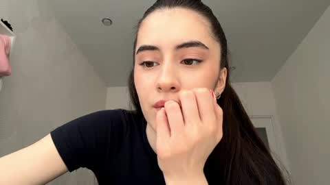 Snapshot of laurenadupuy chatting on 06-11-26, 01:42 laurenadupuy online show from 06-11-26, 01:42