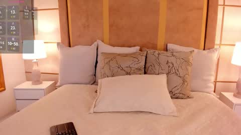 Snapshot of laurencarter1 chatting on 03-10-26, 11:10 online show from 03-10-26, 11:10