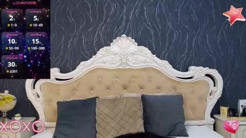 Laura online show from 02-05-25, 08:32