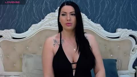 Laura online show from 02-16-25, 11:27