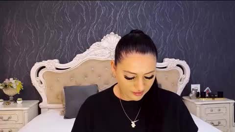 Laura online show from 09-10-25, 07:30