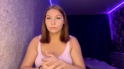Hannah online show from 10-14-25, 04:19