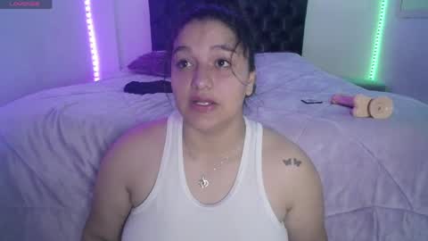 laurenkenner28_ online show from 05-11-26, 06:38