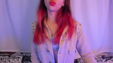 Lauren online show from 11-17-25, 03:23