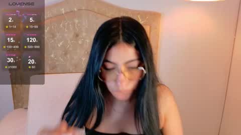 laurenn_smitth online show from 11-12-25, 12:49