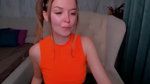 Snapshot of laurennhill chatting on 09-29-25, 12:16 laurennhill online show from 09-29-25, 12:16
