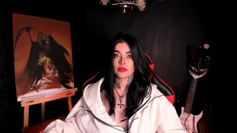 Snapshot of laurenrousexx chatting on 02-05-25, 01:15 LAUREN INDEPENDENT MODEL HELP ME REACH 100 LIKES PLS online show from 02-05-25, 01:15