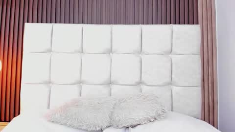 Laurent  online show from 03-10-26, 11:15