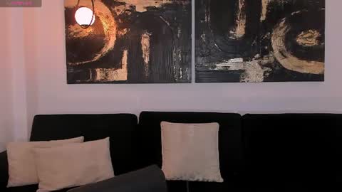 Laurent Rosse  online show from 06-26-26, 08:02