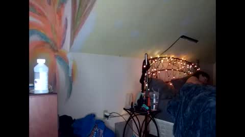 Snapshot of laureybabe44 chatting on 03-05-25, 10:21 Lauren online show from 03-05-25, 10:21