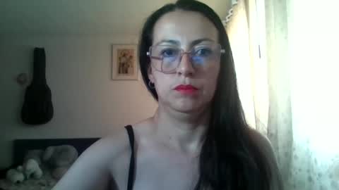 Laury  online show from 03-22-26, 05:16