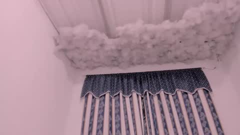 Lauu G online show from 10-08-25, 10:24