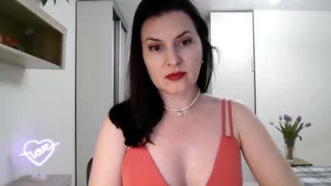 Diana  online show from 03-10-25, 07:18