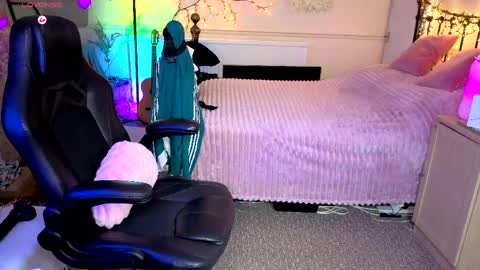 Lavenderrzz online show from 05-01-26, 03:16
