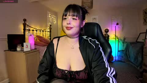 Lavenderrzz online show from 05-30-26, 08:17